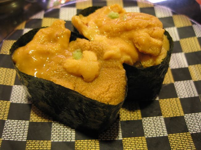 寿司ネタは私の好きなものばかりです。<br />嫌いなものをオーダーする人は…いるわけねいよね？？<br /><br />ウニですね。