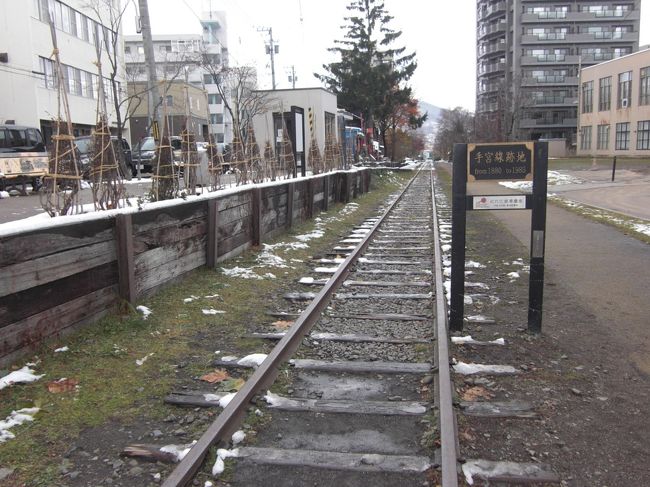 もう廃線になっているので裸の大将のように線路の上を歩いてきました！
