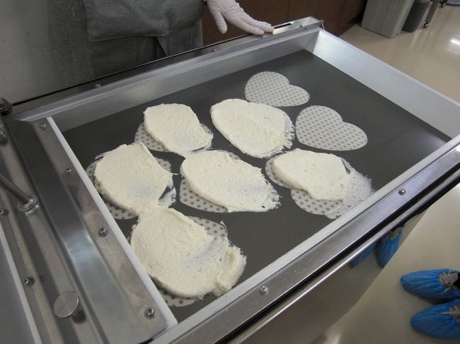 生地を流し込みます！！<br />