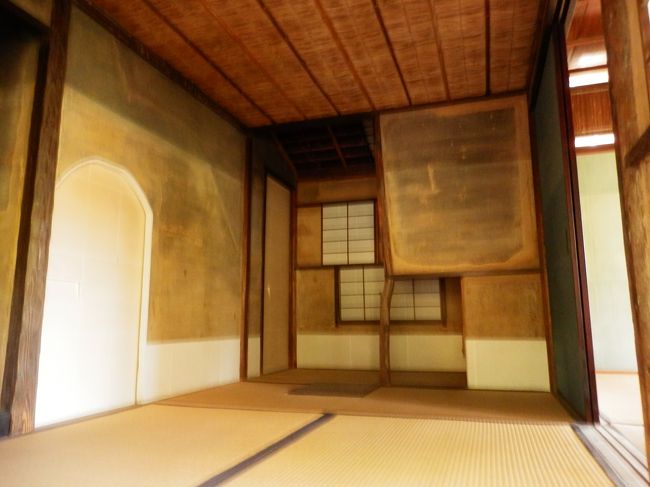 松琴亭の内部です。