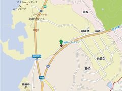 さて、夕食。ホテルのレストランは微妙なラインナップ。かといって、近所には沖縄料理の店ばかり。さてどうしたものかと、あわててリサーチしまくりです。コウくんの希望は、ハンバーグかピザ。
そうだよね〜。
で、やっと見つけたのが、土花土花（どかどか）というピザを出すカフェ。
夜だったので写真は・・・地図で代用（汗）

夜8時までということで、あわてて車を出すことになりました。場所は、恩納南バイパスの南端？！！
ほぼ、恩納村を縦断、距離にして15kmほどもあります。
夜になって振り出した、土砂降りの雨の中、30分ほどかけて到着しました。

店内は、いろんな焼き物が陳列されて、いい雰囲気です。
どうやら、窯元みたいです。
もうお客さんはいませんでしたが、料理は出してくれるということで、早速ピザを注文します。カフェなのでお酒はありません。
眠くて倒れそうだった長男君も、もりもりと食べてくれて一安心。

大人たちは、ホテルに戻ってから一杯やりました。。。
