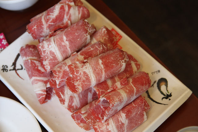 お肉がやってきました。