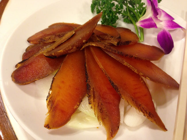 高雄名物カラスミ。見ているだけで、痛風になりそう…