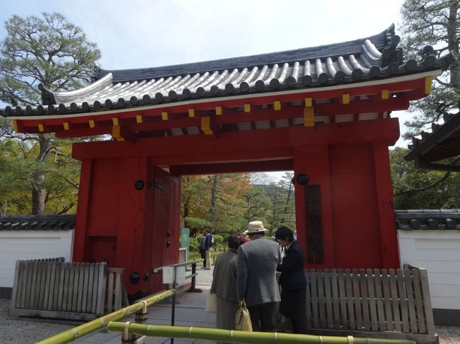 平等院には入らず。