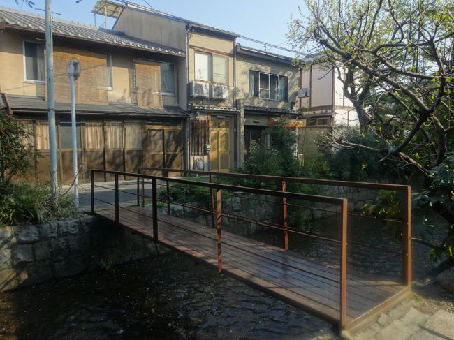 行きたかった場所で電車を<br /><br />降りました。