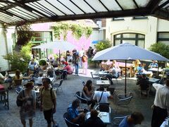 ブルージュの醸造所見学
入り口はレストラン