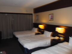 今回の宿
沖縄かりゆしビーチリゾート＆オーシャンスパへ
オーシャンタワーのスリーベッド