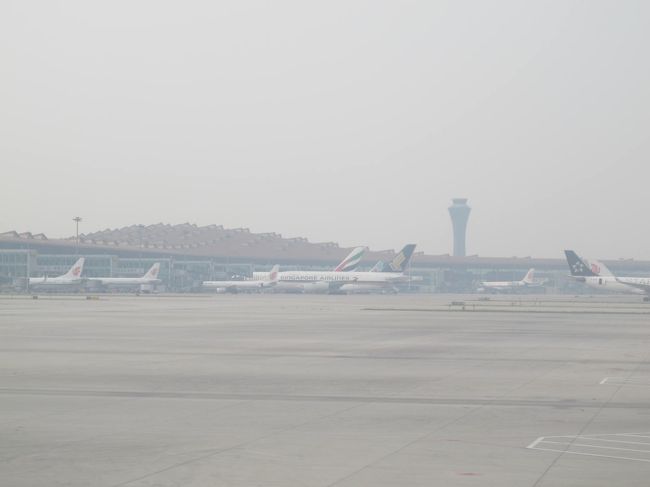 北京空港から関空行きの搭乗。予定通り帰国しました♪<br /><br />・北京1625-関空2030(CA161)