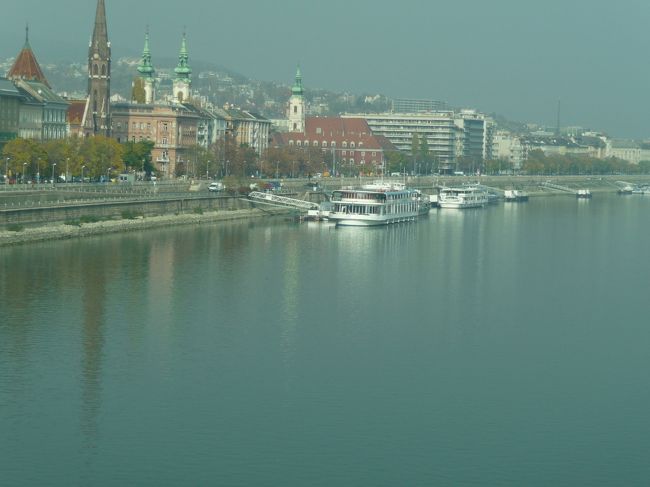 漁夫の砦から眺めた対岸のペスト地区です。素晴らしい眺望で、お気に入りです。