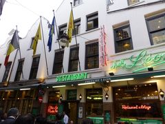 有名なシェ・レオン。前回は ここでムール貝を頂いたのですが、今回は無し。
好物なのに残念。