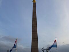 憲法広場にある第一次世界大戦の戦没者を悼む慰霊碑