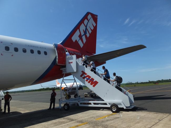 今日は後ろから搭乗！