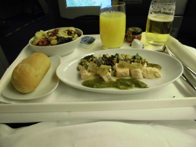 前菜はサーモンを選択。