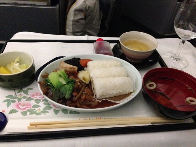 メインはすき焼き<br />まあまあかな・・・