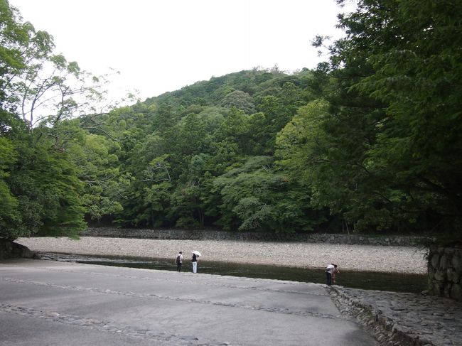 その先には五十鈴川御手洗場があります