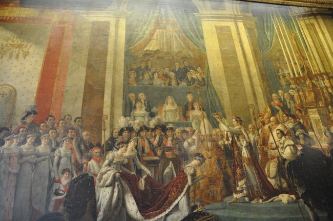 こちらは、エリザベス宮殿の絵画。<br /><br />左から２番目の女性の洋服の色に注目してください。ピンク色。