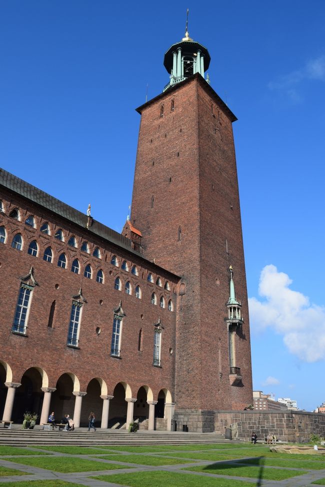 さっき登った塔はこれ〜