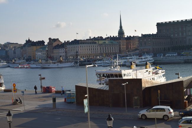 部屋からの眺めです。<br /><br />部屋から、港や王宮が見えます