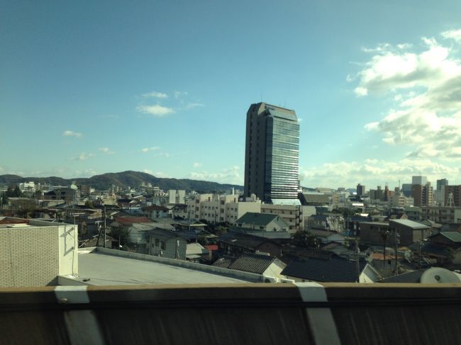 岡山のベネッセ本社。