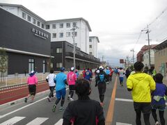 紀寺交差点を曲がって
市立奈良病院前