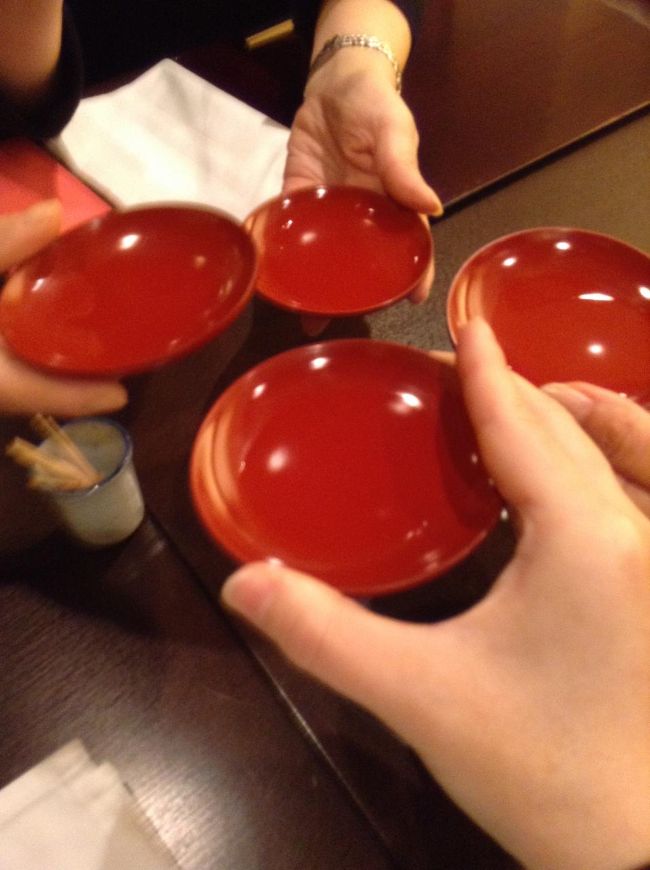 このお店、東京の寿司屋の大将が予約してくれて、なんと特別にランチ営業をしていただいちゃいました。貸しきりでございますｗ<br />