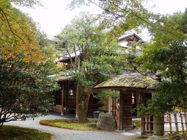 存古楼にあるから出て、美術館に向かう際に、別の角度から撮ってみました。今は記念館ですが、当時はここに住んでいたと思うと趣を感じます。