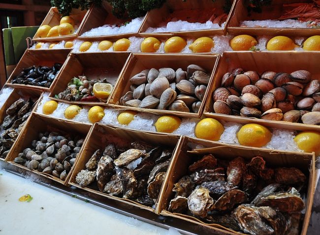 海沿いではないが、魚介類を扱ったメニューが<br />多いようだ。<br />