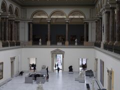 王立美術館
ベルギーの絵画はここに集中　レンブラント、ブリューゲルが必見
