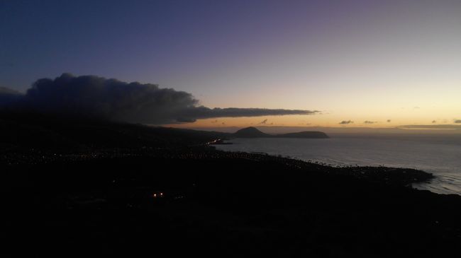 日の出方向もスゴい雲が、ちゃんと見れるか不安。