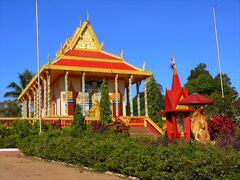 続いて街の西にあるプノンスワイ寺院を見に行く。カンボジアの寺もだいぶ見飽きてきた。