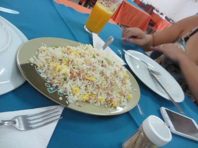 ヤキメシ<br /><br />リゾット・デ・プレズントという