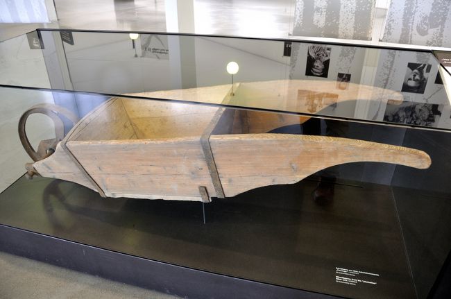 遺体の運搬に使っていた手押し車