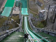 白馬ジャンプ競技場。高所恐怖症ではないですが、ちょっと怖かったです。