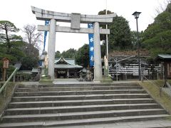 水前寺公園にある出水神社です。