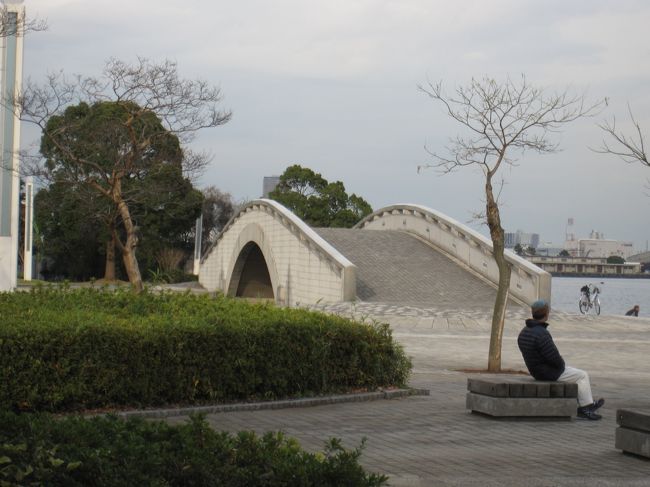 臨港パークは広々している。