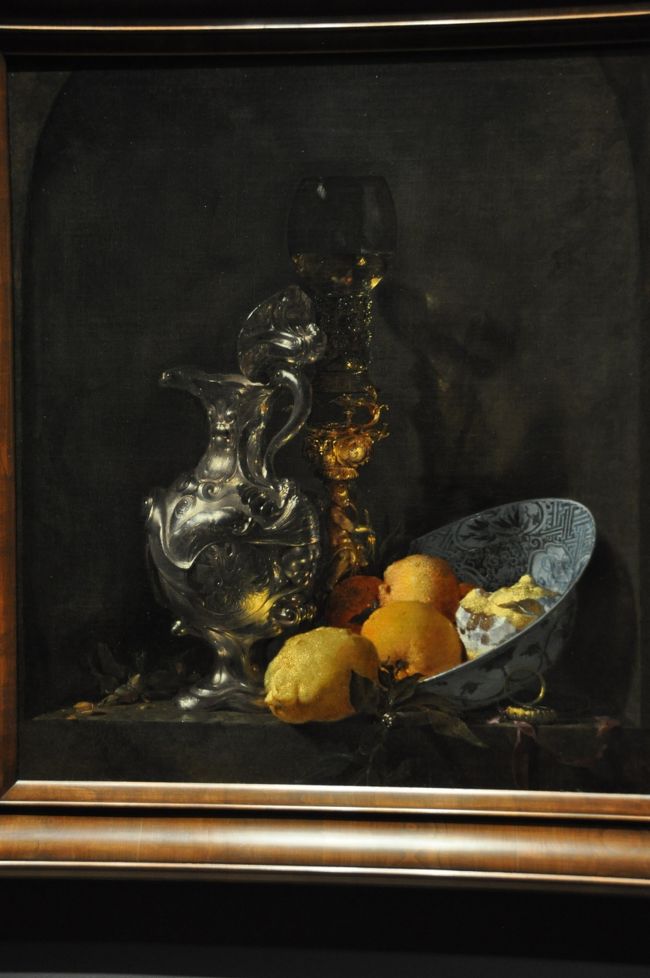 なんか果物が本当に、落ちそうです。