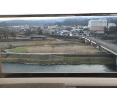 こんな眺めのお部屋。

続きます。