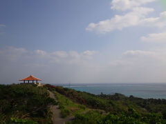 そして玉取崎灯台まできました
人も少なめで景色が最高でした！
冬の石垣も悪くないなぁ？