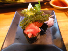 ぐるっと周って夕方に予約していた
まぐろの「ひとし」ってとこにＧＯ！
あまり写真撮ってなかったけど有名で
予約しないと、すぐには入れないとか？