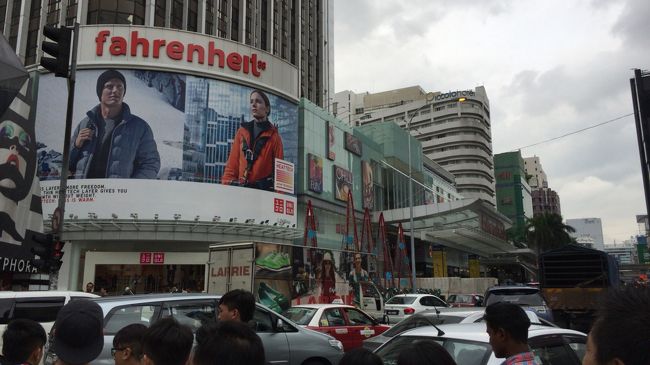 ロット１０は改装中