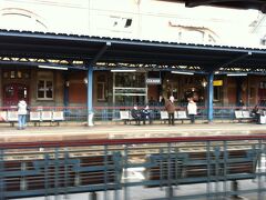 ようやくコルマール駅に到着。手前のストラスブールが大きな駅だっただけに、こちらはこじんまりしています。