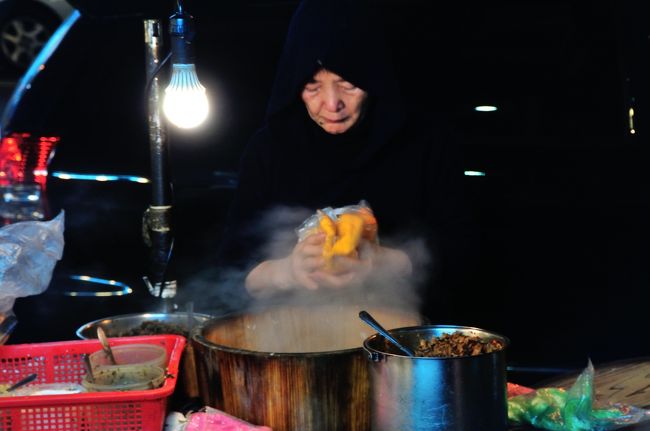 ばーさんがにぎってました。