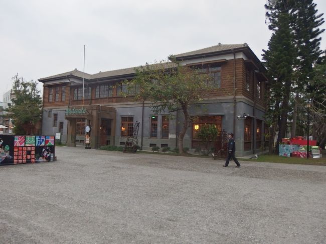 1988年に新しい花蓮酒廠が郊外に完成したため閉鎖。<br />