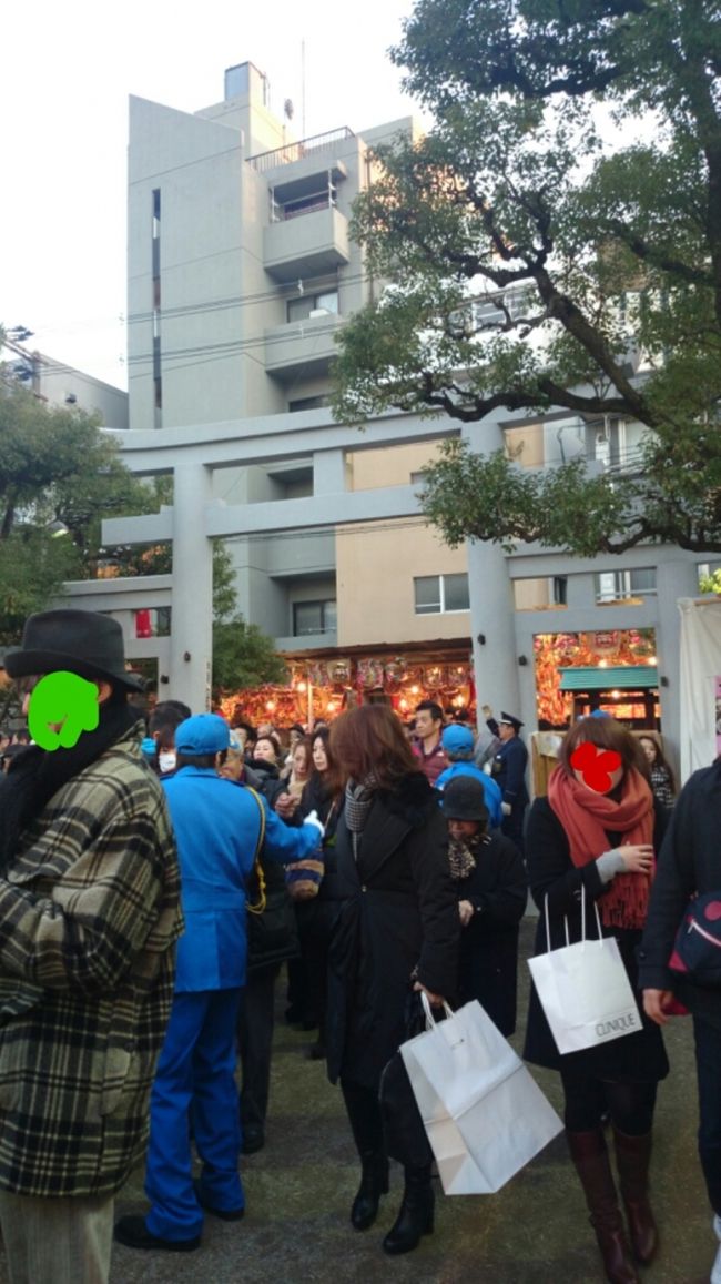 鳥居をくぐってから、外を撮りました。