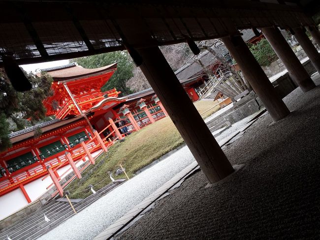 ★幣殿・舞殿（へいでん・ぶでん）★【重要文化財】<br />から眺め