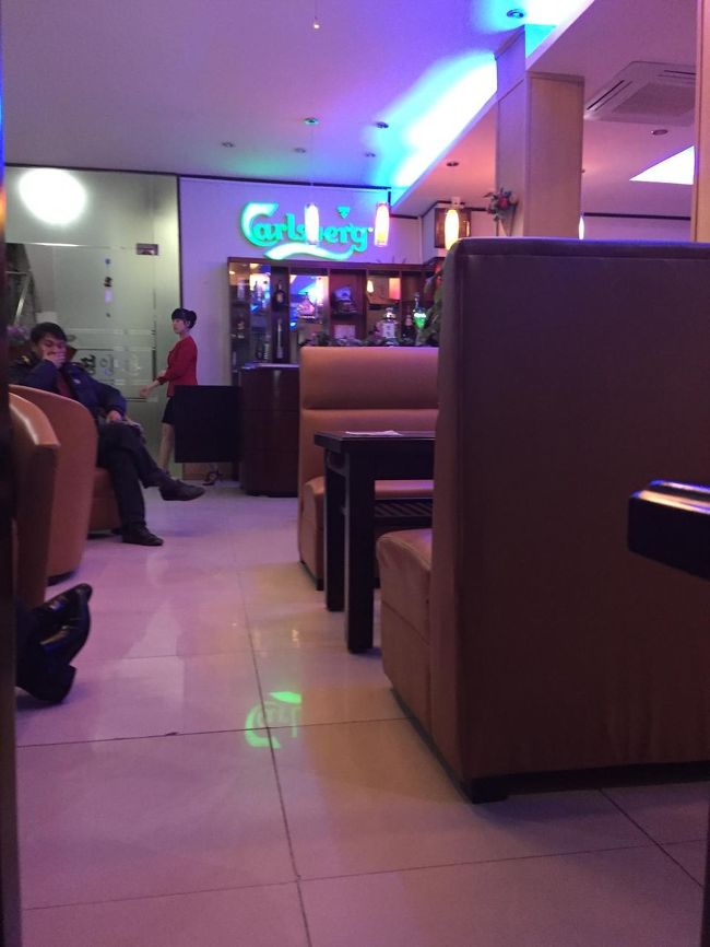 店内はこんな感じ