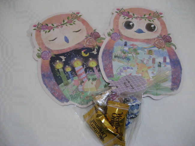 しかも<br />こんなにカワイイポストカードとチョコ＆キャンディーも貰っちゃったﾖ
