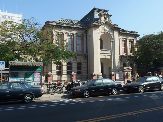 旧台南公会堂。<br /><br />現在は呉園藝文中心。<br />
