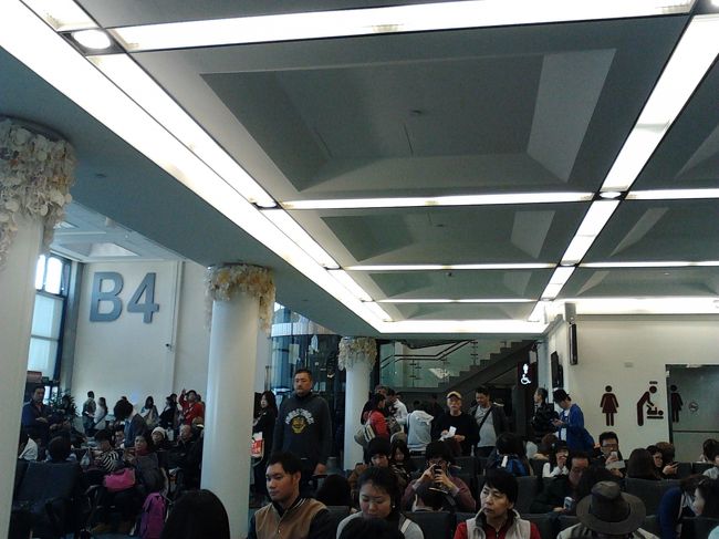 満席ですねぇ。<br />