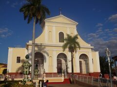 サンティシマ教会
